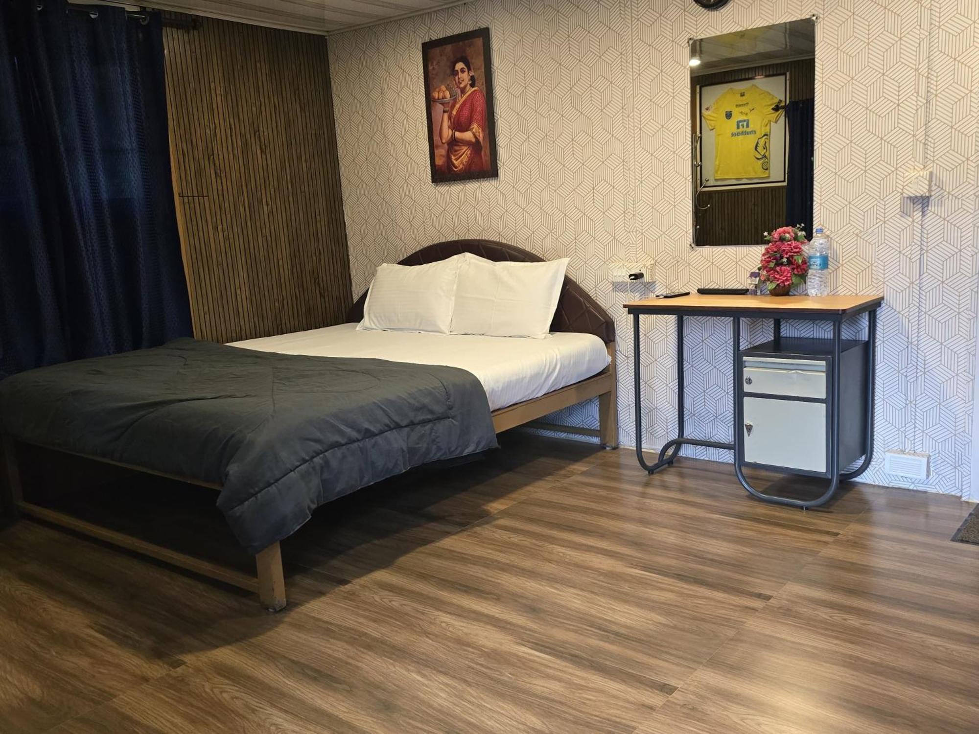 Pepper County Farm Stay Munnar Room photo